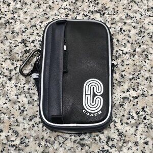 Coach New York North South Hybrid Pouch Clip On Travel Bag EUC